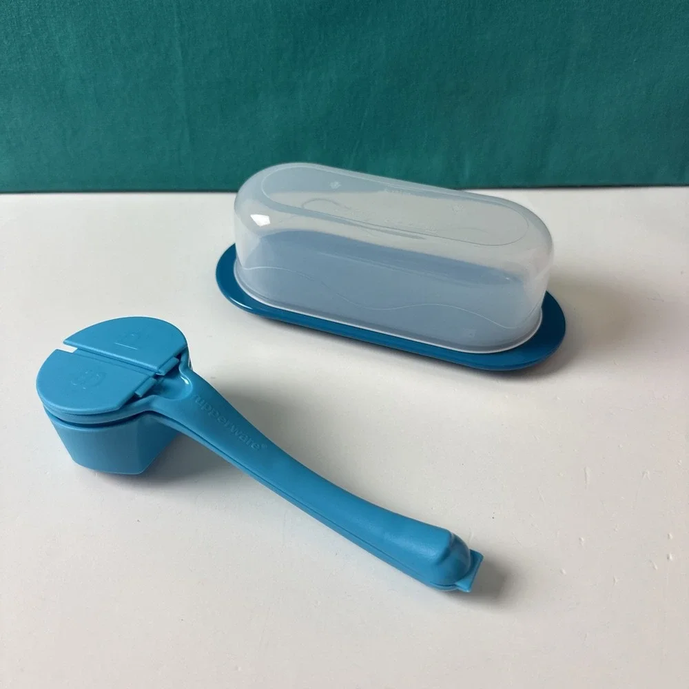 Tupperware Butter Up Hugger Gadget with Salt & Pepper Shaker And Butter Dish